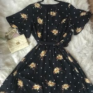 Floral Dress w/belt